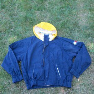 TOMMY HILFIGER JACKET SIZE XL